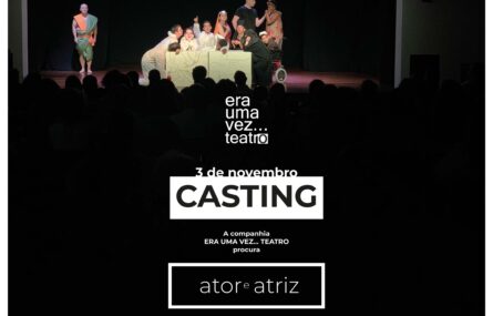 Cartaz de divulgação do casting com as informações já constantes na publicação. Além disso o cartaz apresenta, em cima, fotografia do grupo de teatro durante uma atuação. Em baixo, a branco (sobre fundo negro), site, redes sociais e logótipo da APPC.