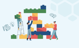 Representação gráfica de 3 pessoas a fazerem uma construção com peças de lego coloridas e uma das pessoas utiliza um escadote, alguns ícones de saúde escolar e comunicação estão pelo espaço do desenho.